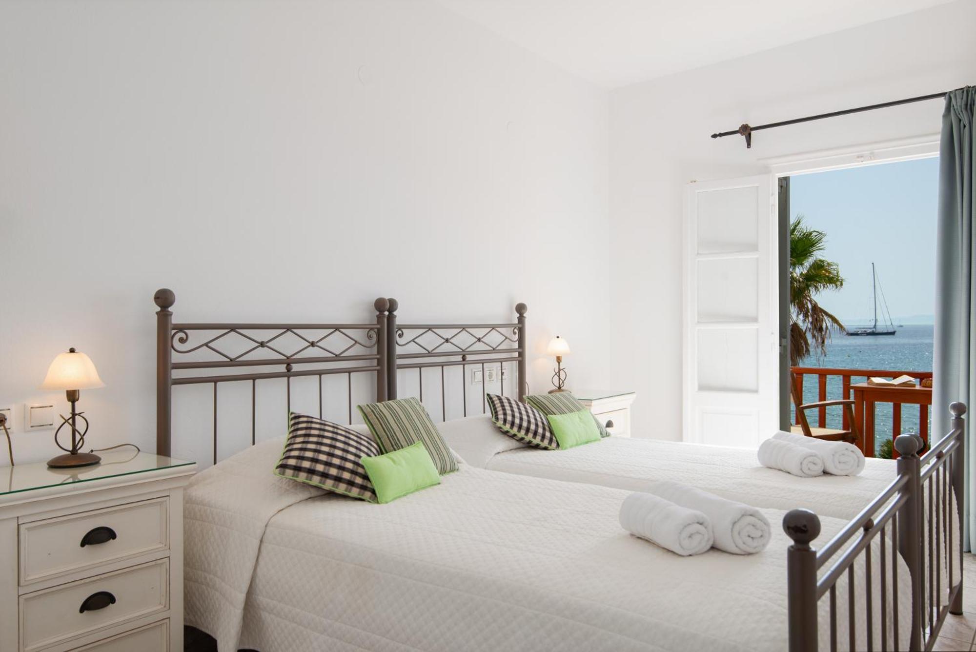 Hotel Efrosini Platis Gialos  المظهر الخارجي الصورة